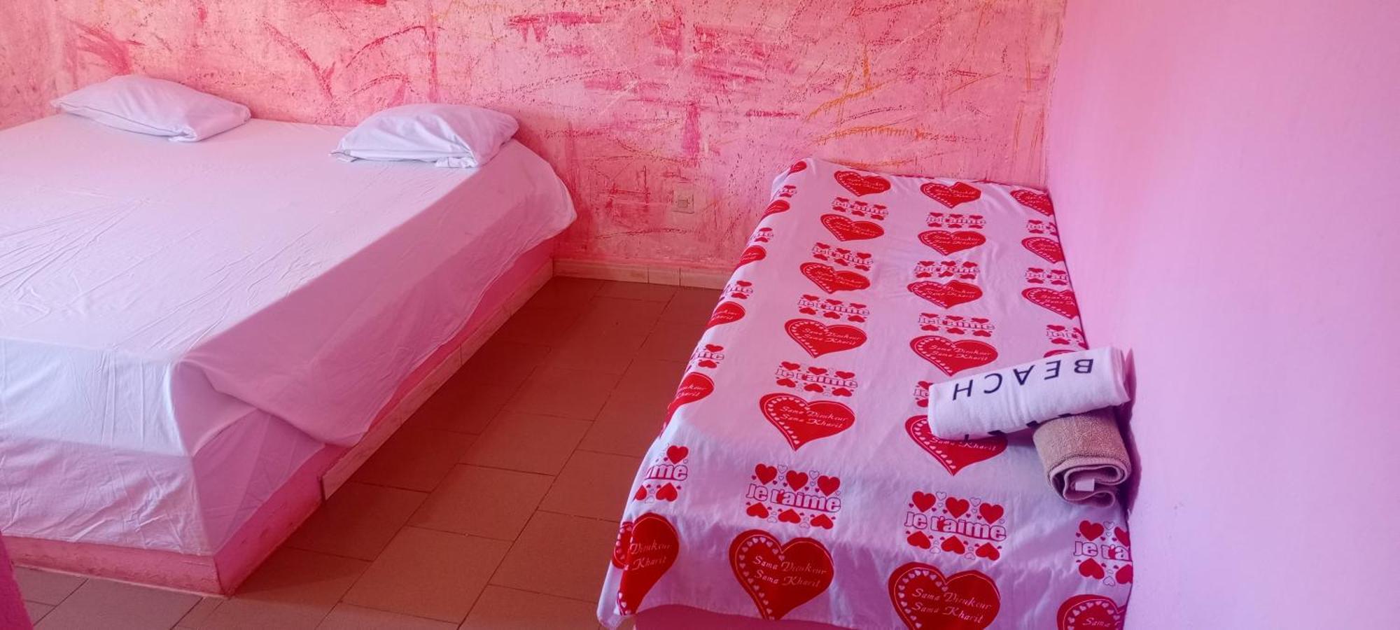 Chez Paolo Hotel Toubab Dialaw Ngoại thất bức ảnh