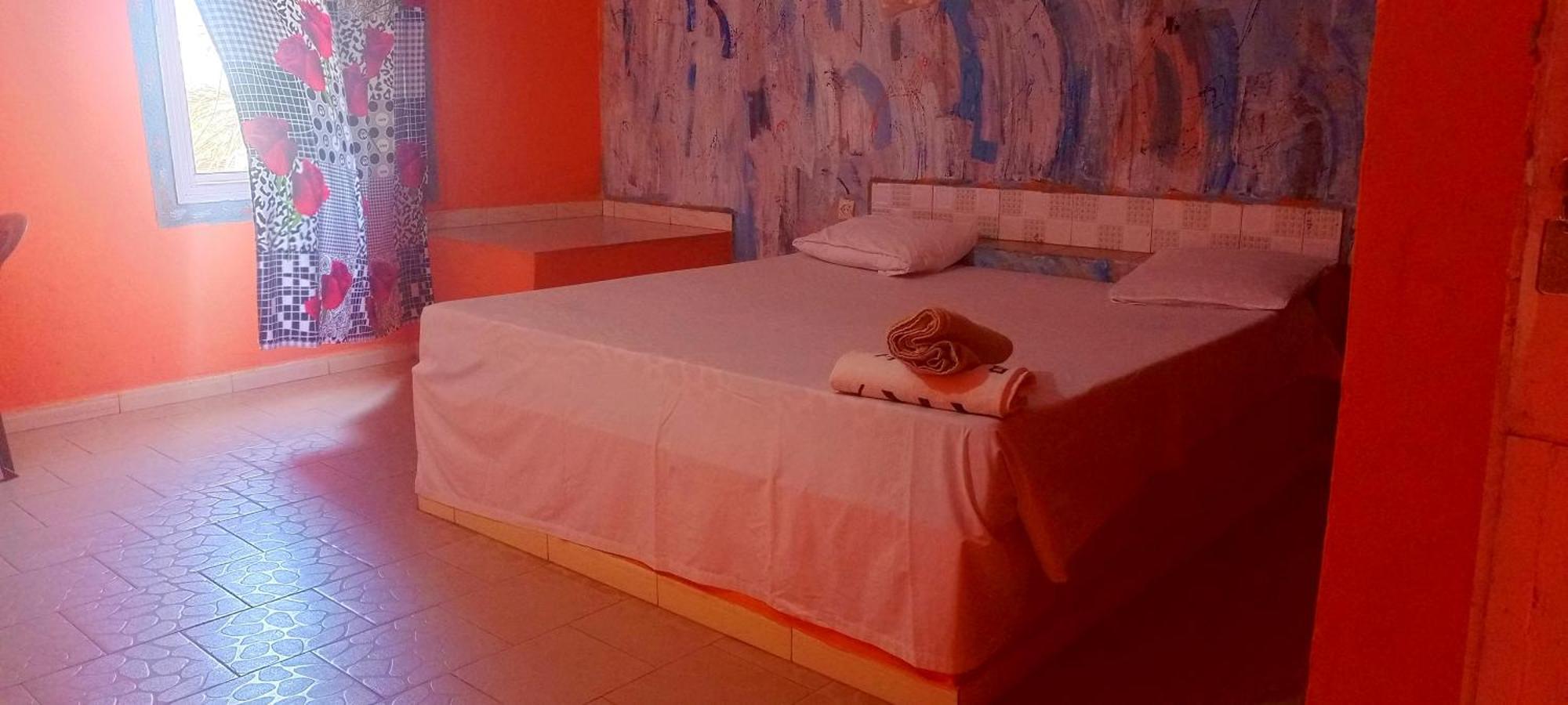 Chez Paolo Hotel Toubab Dialaw Ngoại thất bức ảnh