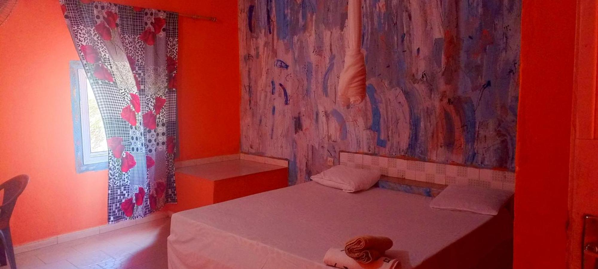 Chez Paolo Hotel Toubab Dialaw Ngoại thất bức ảnh