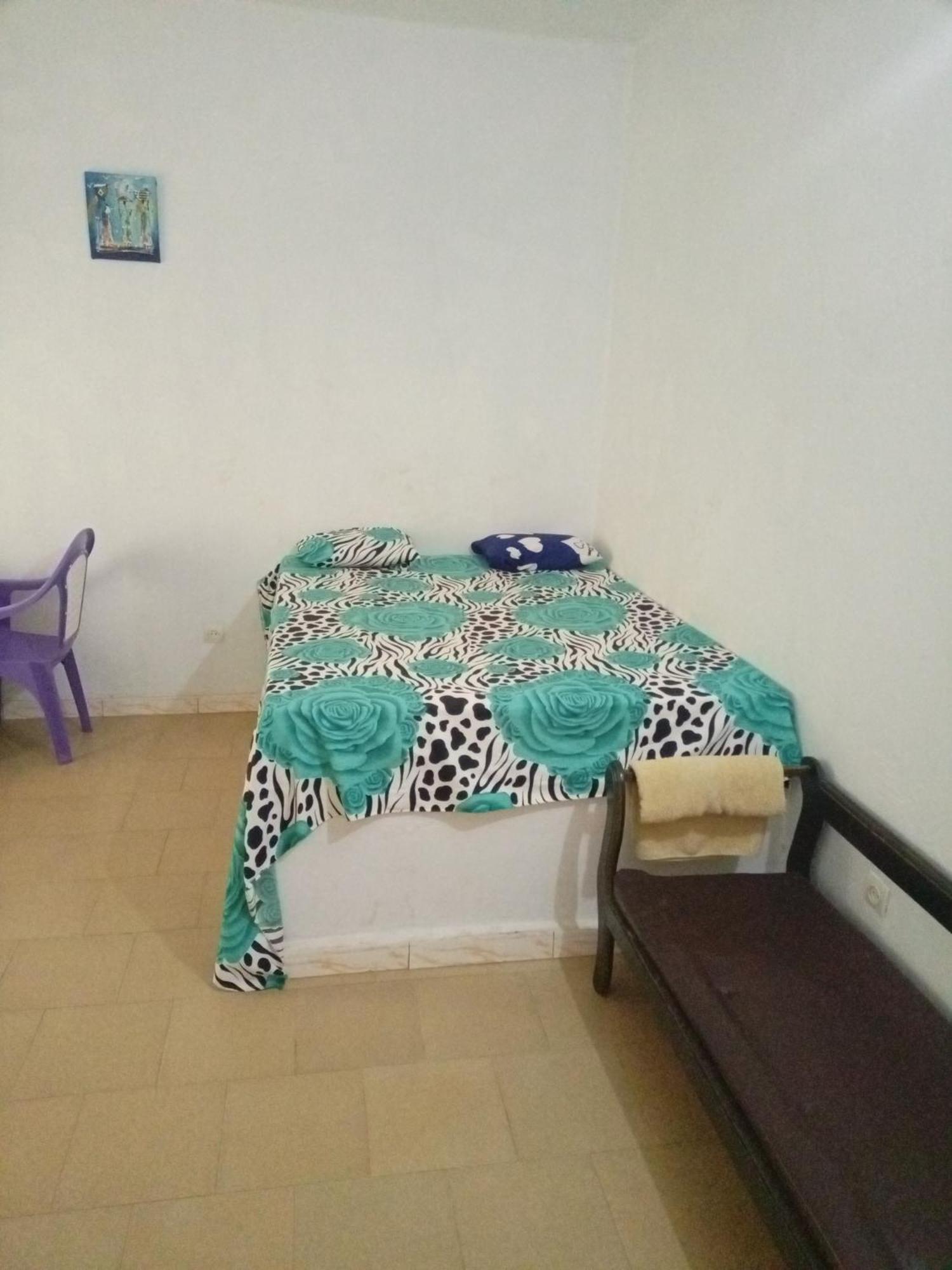 Chez Paolo Hotel Toubab Dialaw Ngoại thất bức ảnh